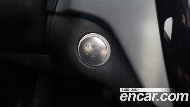 Mercedes-Benz GLE-Class 2018 — photo 31