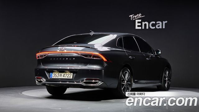 Hyundai Grandeur 2022 — photo 2