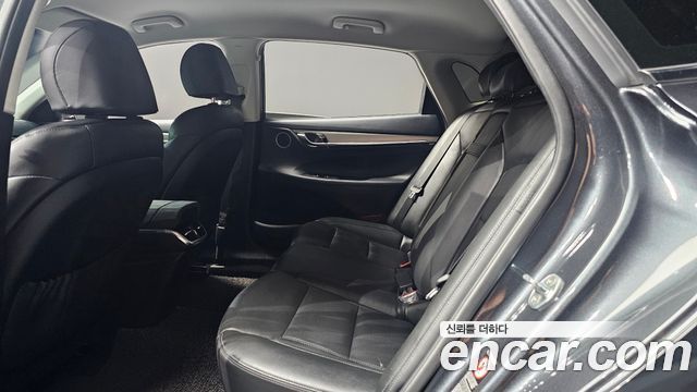 Hyundai Grandeur 2022 — photo 11