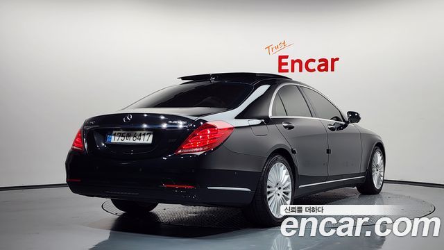 Mercedes-Benz S-Class 2015 — photo 2