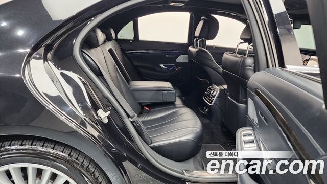 Mercedes-Benz S-Class 2015 — photo 11