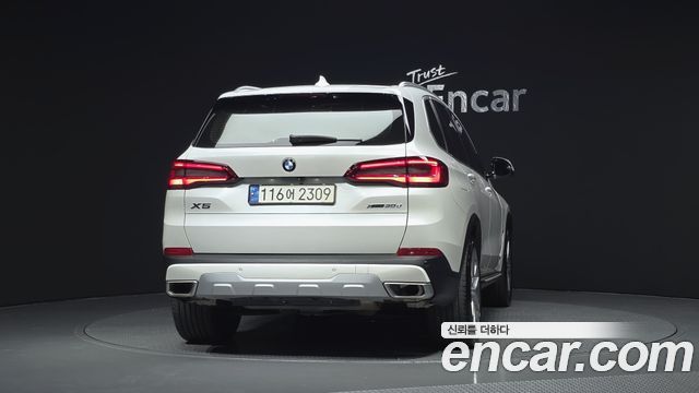 BMW X5 2019 — photo 4