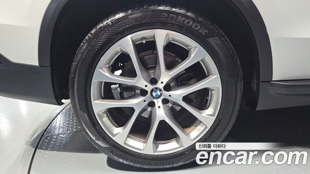 BMW X5 2019 — photo 5