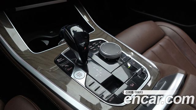 BMW X5 2019 — photo 12