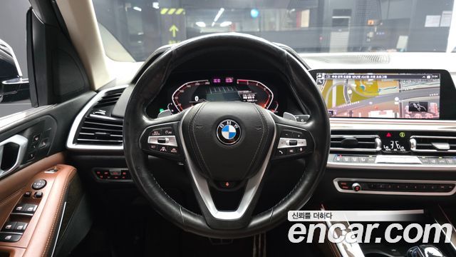 BMW X5 2019 — photo 19