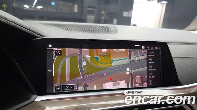BMW X5 2019 — photo 21