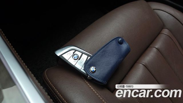 BMW X5 2019 — photo 33