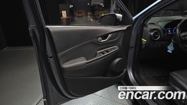Hyundai Kona 2018 — photo 13