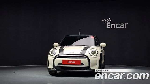 Mini Cooper Convertible 2022 — photo 3