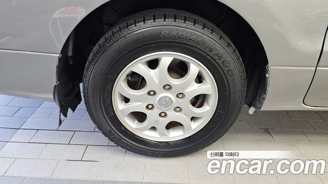 Hyundai Starex 2015 — photo 5