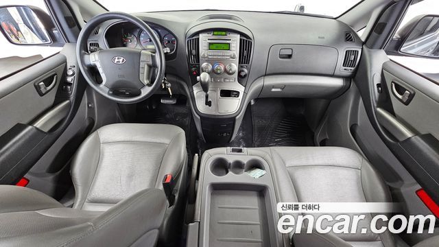 Hyundai Starex 2015 — photo 10