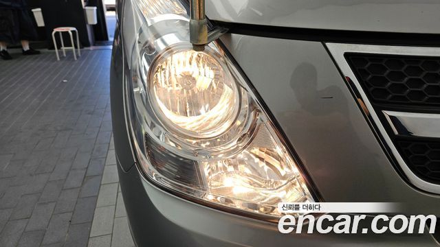 Hyundai Starex 2015 — photo 8