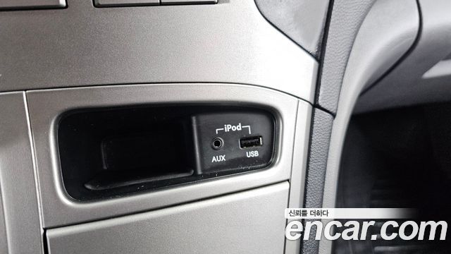 Hyundai Starex 2015 — photo 16