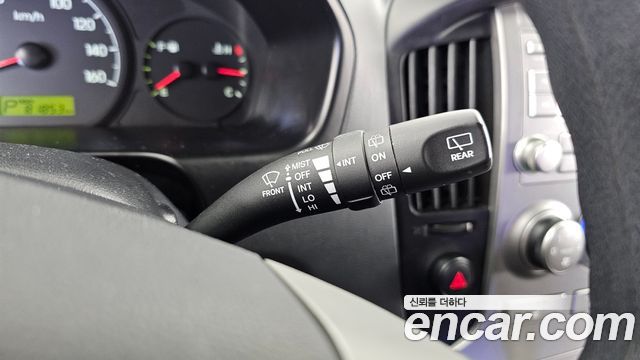 Hyundai Starex 2015 — photo 29