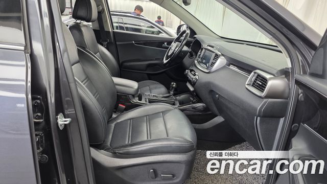 Kia Sorento 2015 — photo 16