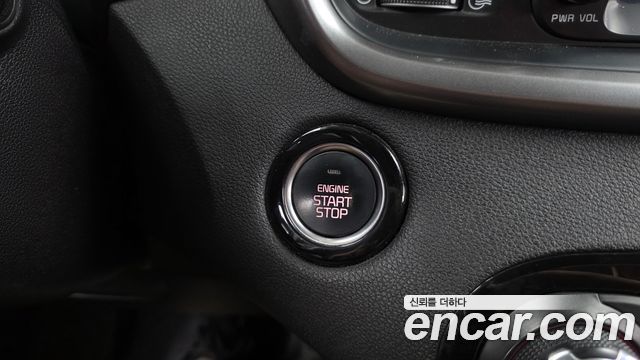 Kia Sorento 2015 — photo 29