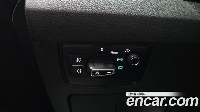 Volkswagen Passat 2021 — photo 26