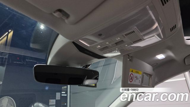 Volkswagen Passat 2021 — photo 31