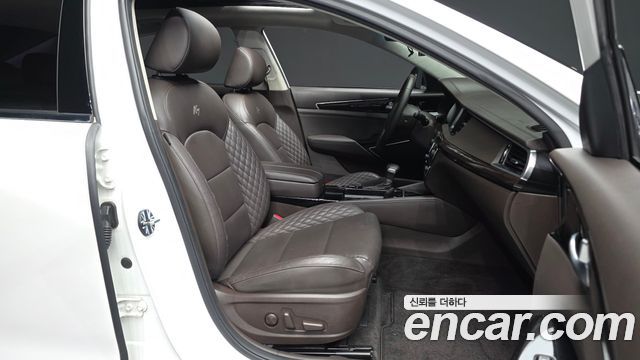 Kia K7 2017 — photo 17