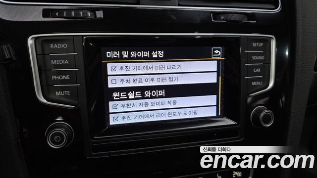 Volkswagen Golf 2013 — photo 21
