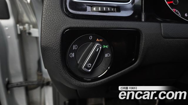 Volkswagen Golf 2013 — photo 22