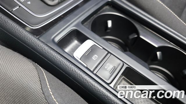Volkswagen Golf 2013 — photo 25