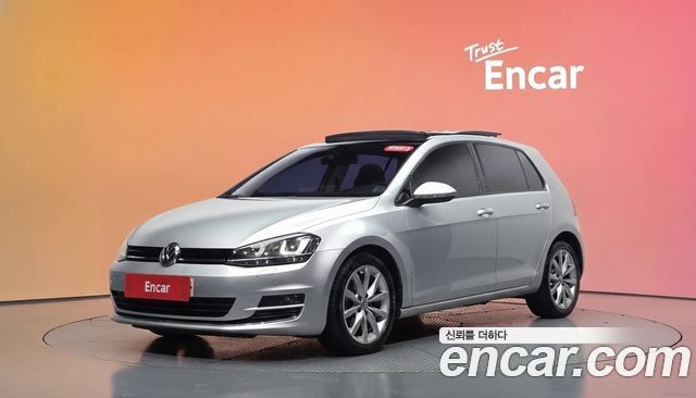 Volkswagen Golf 2013 — photo 1