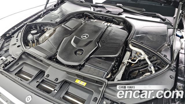 Mercedes-Benz S-Class 2021 — photo 6