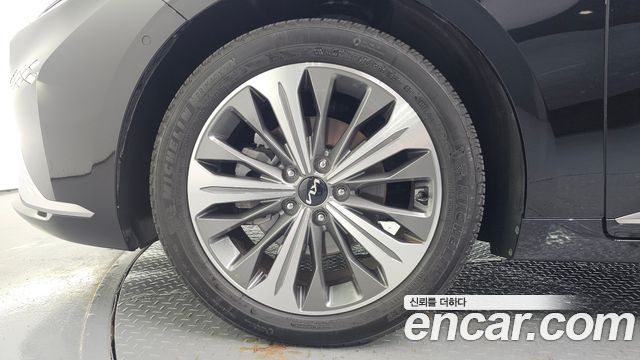 Kia K8 2023 — photo 5