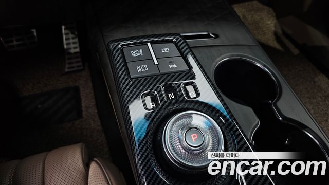 Kia K8 2023 — photo 12