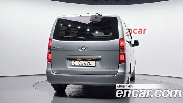 Hyundai Starex 2015 — photo 4