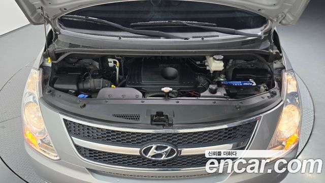 Hyundai Starex 2015 — photo 6