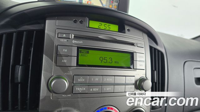 Hyundai Starex 2015 — photo 27