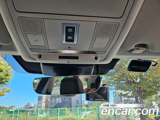 Land Rover Discovery Sport 2020 — photo 14