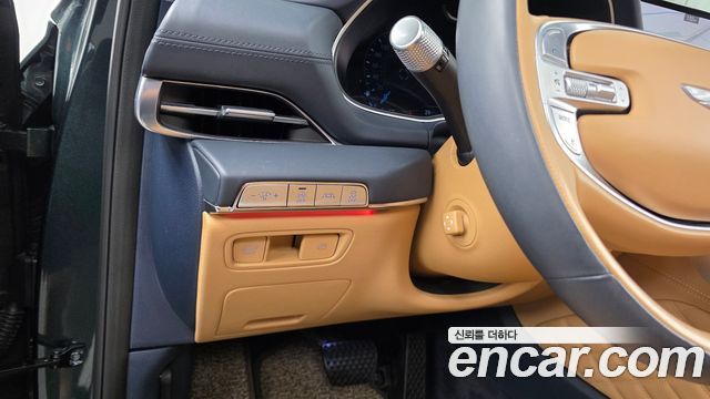 Genesis GV80 2020 — photo 22