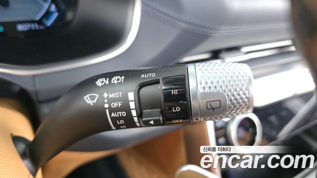 Genesis GV80 2020 — photo 27
