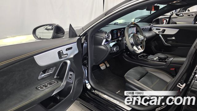 Mercedes-Benz CLA-Class 2021 — photo 13