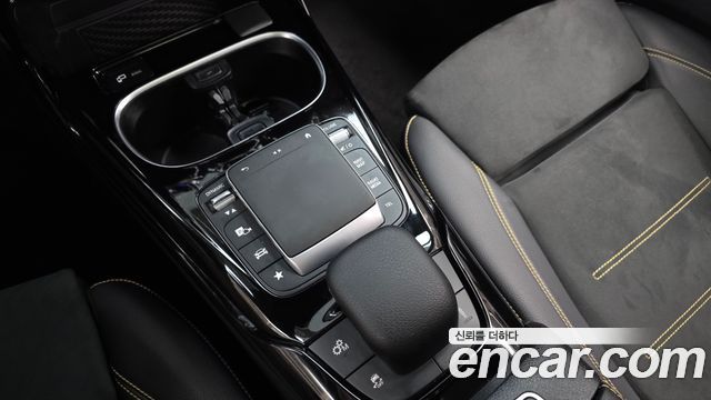 Mercedes-Benz CLA-Class 2021 — photo 24