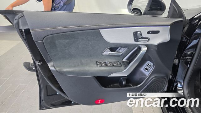 Mercedes-Benz CLA-Class 2021 — photo 14
