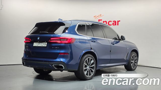 BMW X5 2020 — photo 2
