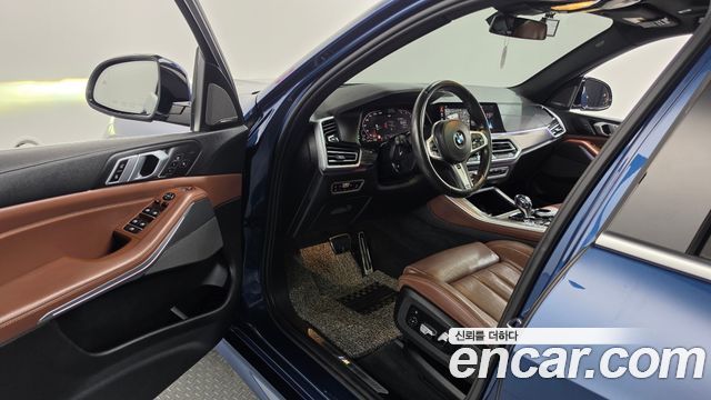 BMW X5 2020 — photo 10