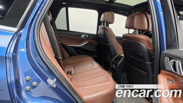 BMW X5 2020 — photo 12