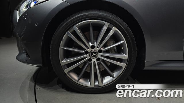 Mercedes-Benz CLS-Class 2019 — photo 5