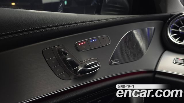 Mercedes-Benz CLS-Class 2019 — photo 30