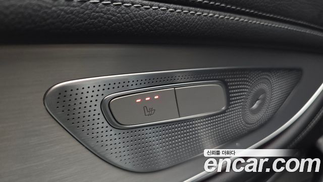 Mercedes-Benz CLS-Class 2019 — photo 32