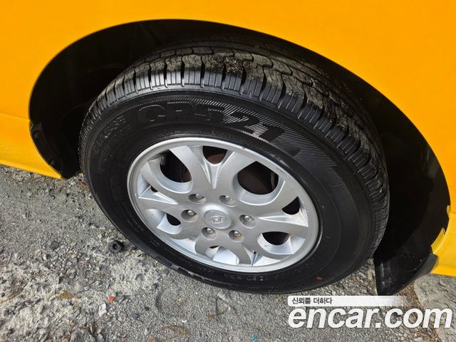 Hyundai Starex 2015 — photo 14