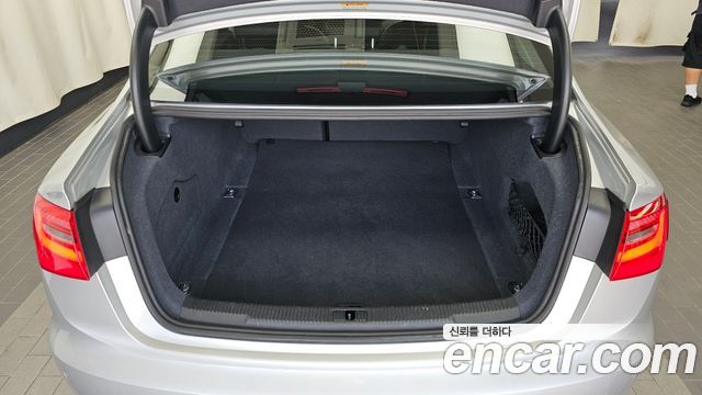 Audi A6 2014 — photo 20