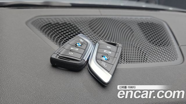 BMW 4-Series 2022 — photo 27