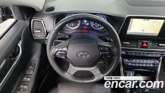 Hyundai Grandeur 2019 — photo 13