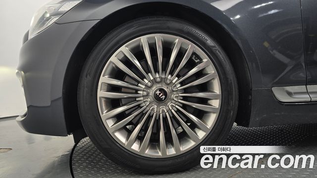 Kia K9 2019 — photo 5